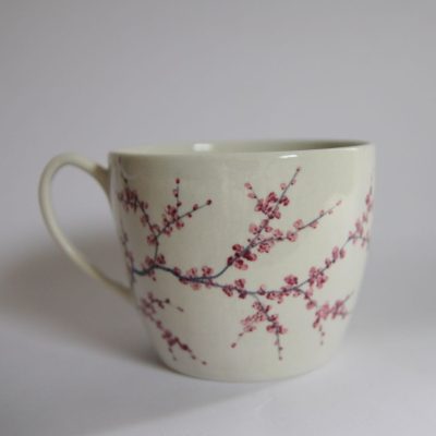 svarun-world-dekorativna-keramika-salica-cherry-blossom-b